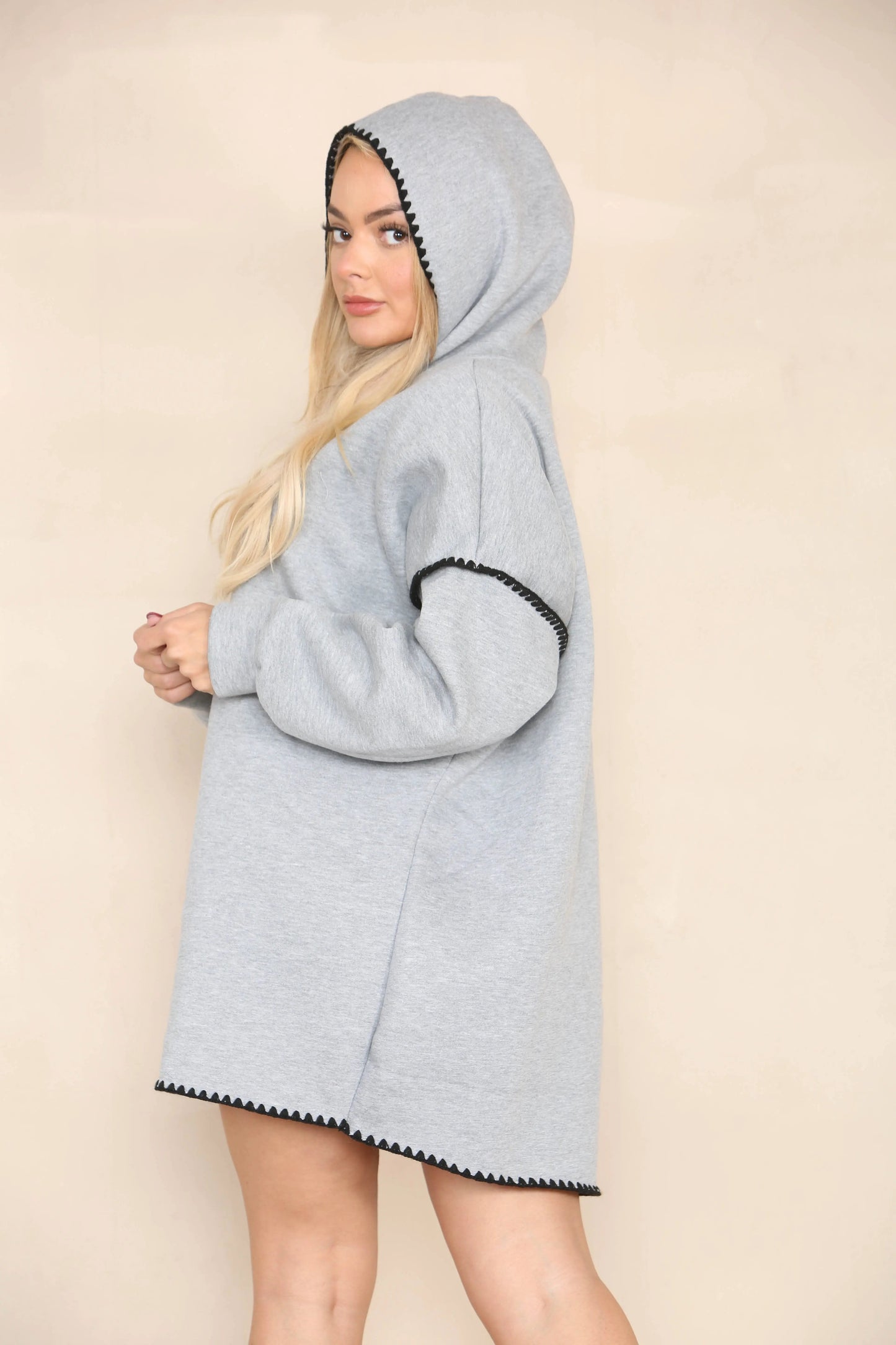 Casual Long Sleeve Drawstring Contrast Trim Loose Hoodie